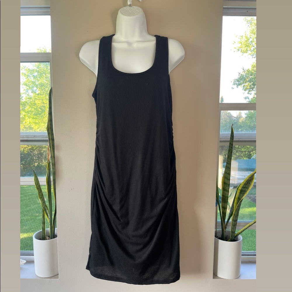 Pink blush maternity dress size Large